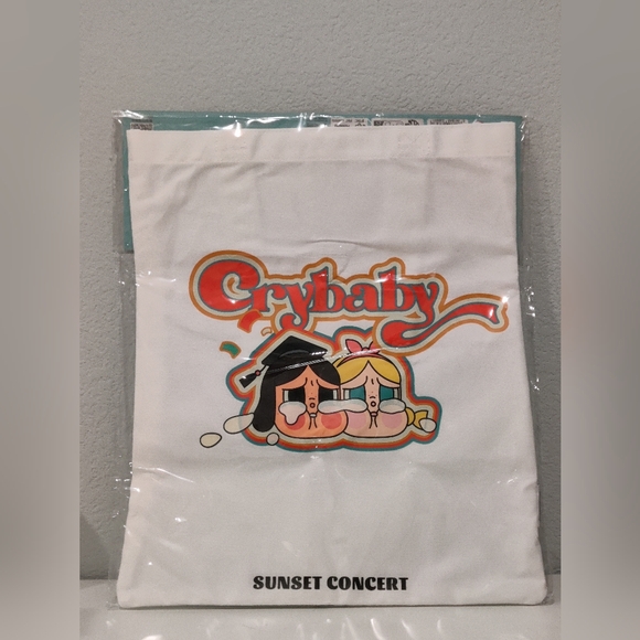 Popmart crybaby tote bag - Picture 2 of 10